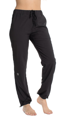 Proverbs 31 Pocket Capri Leggings - "Glory Active Signature"